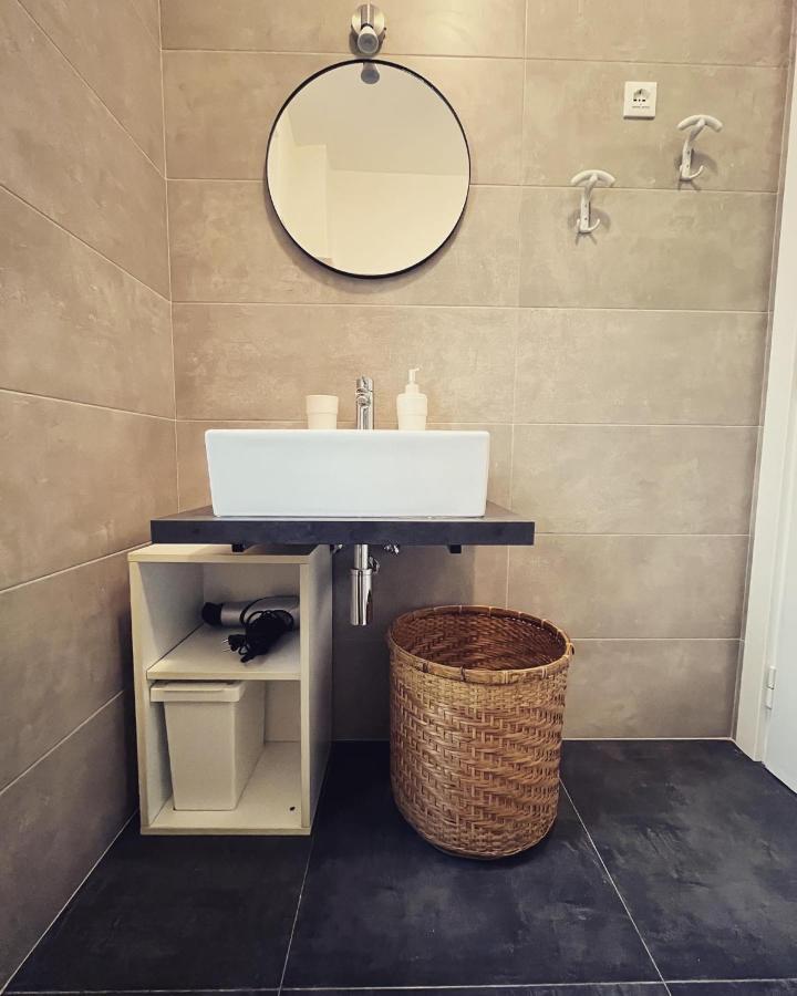 Giostra Studio Flat Триест Экстерьер фото